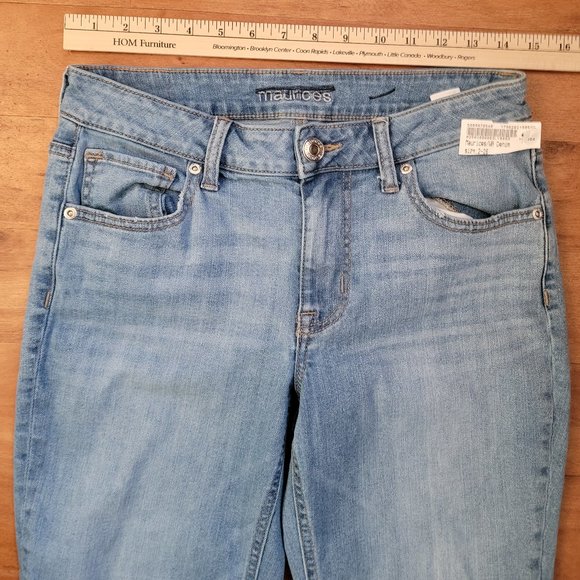 Maurices Denim Jeans  Size 2 Blue Jeans - Picture 3 of 7